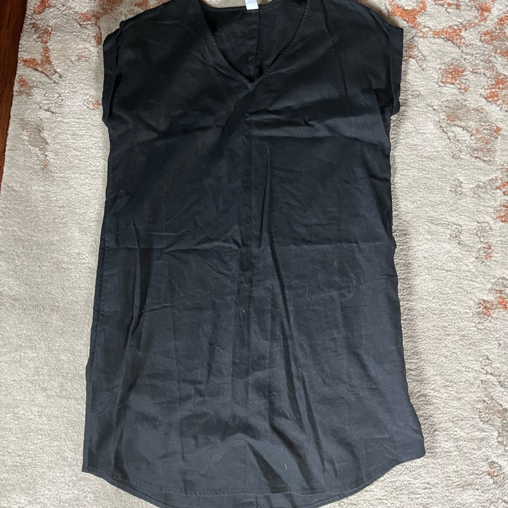 Old navy. Black shift dress. Brand new.